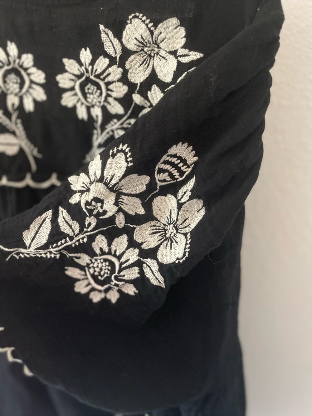 Black Boho Embroidered Floral Top - Picture 3 of 5